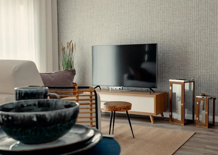 Shellter By The Sea ויירה דה לייריה